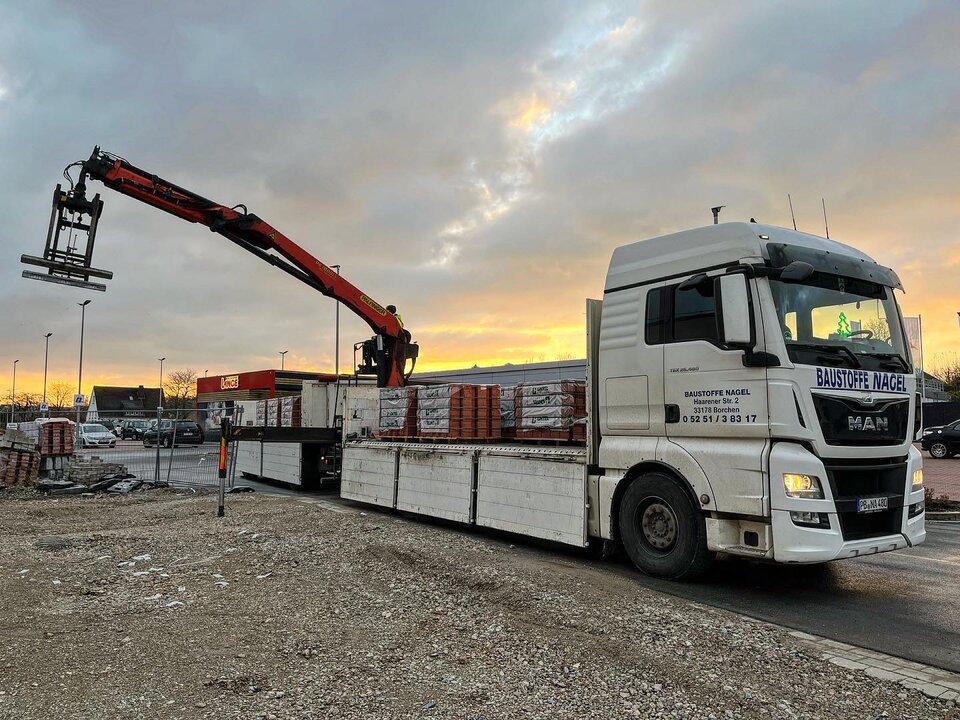 Jetzt bestellen und liefern lassen.